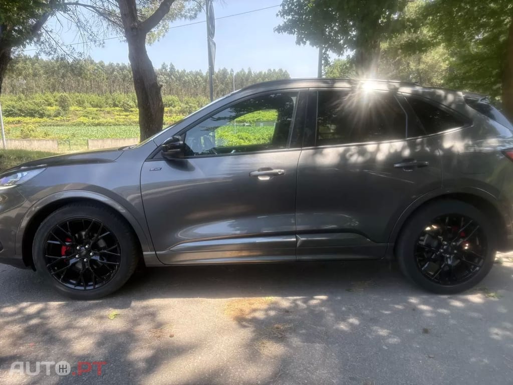 Ford Kuga 1.5 EcoBoost ST-Line X