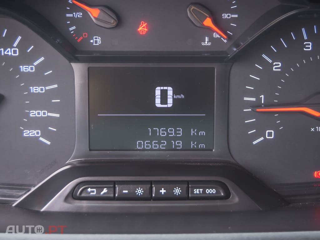 Peugeot Partner 1.5 BlueHDi Longa