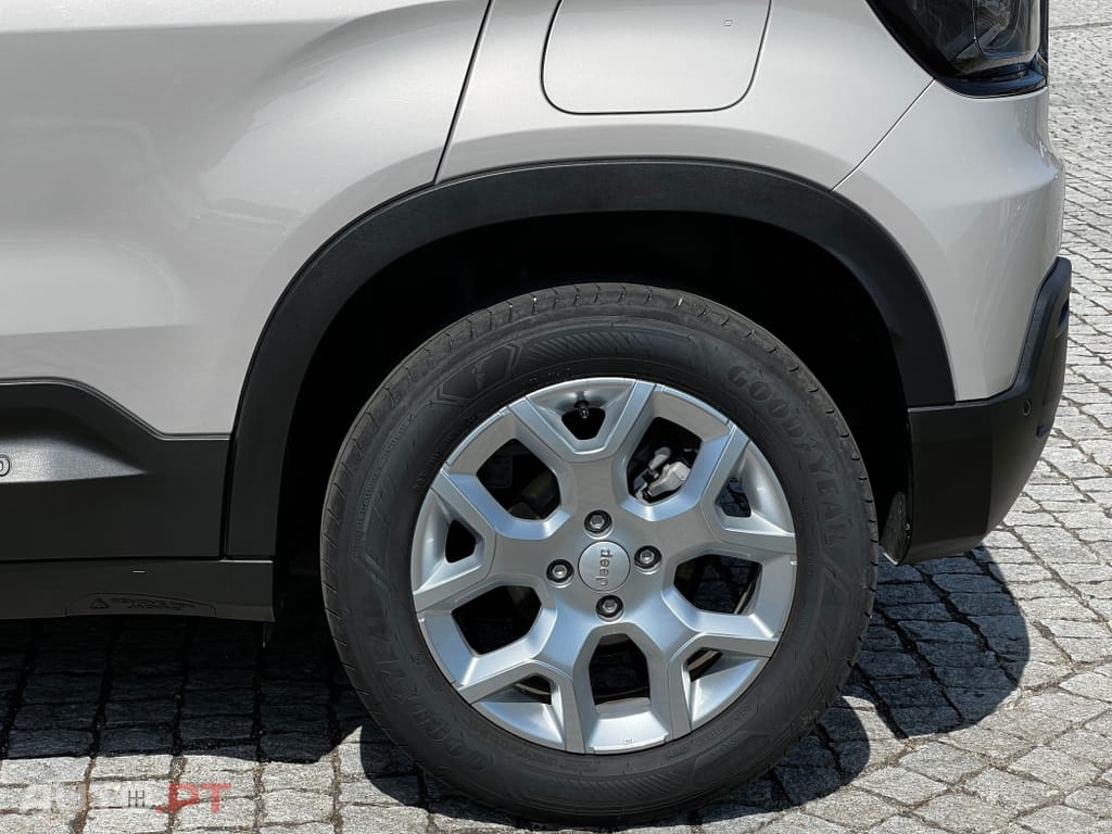 Jeep Avenger 1.2 GSE T3 Altitude