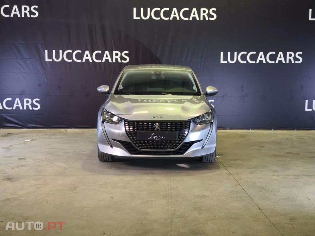 Peugeot 208 PureTech 100 EAT8 Allure Pack