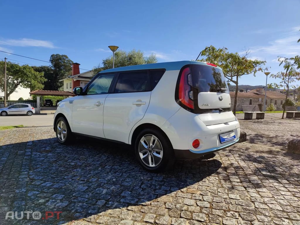 Kia Soul EV 30kWh