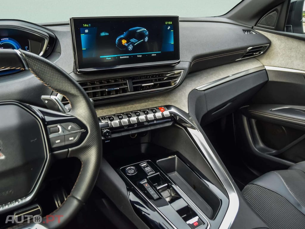 Peugeot 3008 1.6 Hybrid GT e-EAT8