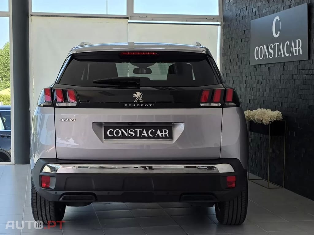 Peugeot 3008 1.5 BlueHDi Active