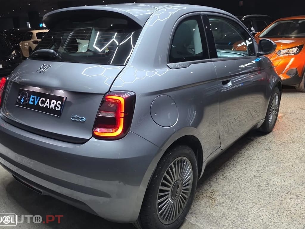 Fiat 500e 42 kWh Icon