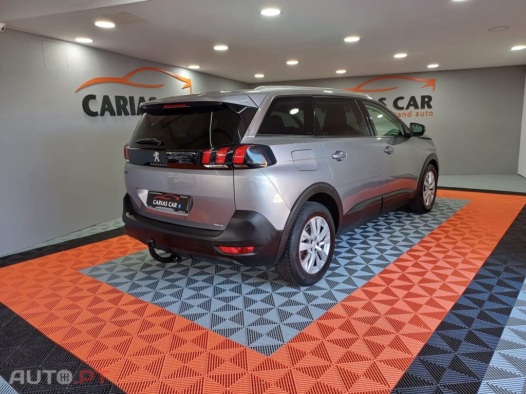 Peugeot 5008 1.5 BlueHDi Allure EAT8