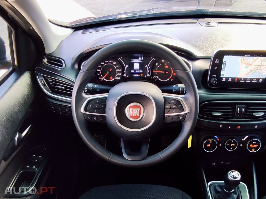 Fiat Tipo 1.3 M-Jet Lounge Tech