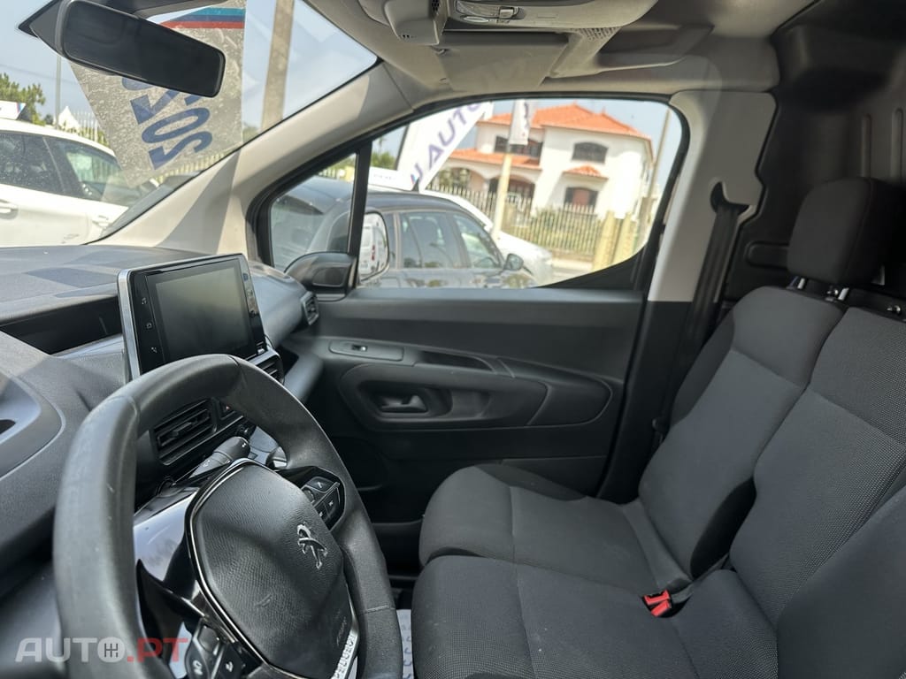Peugeot Partner 1.5 BlueHDi Pemium Longa