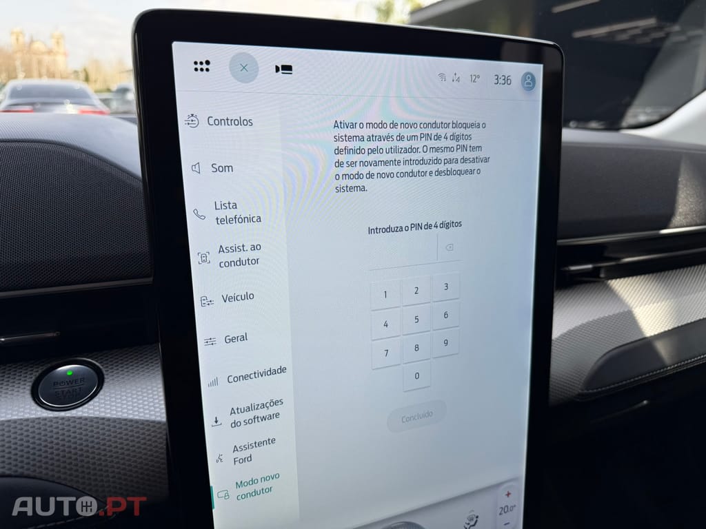 Ford Mustang Mach-E Alargada