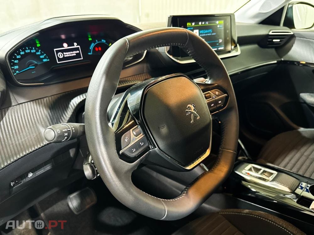 Peugeot E-208 50 kWh SE Style