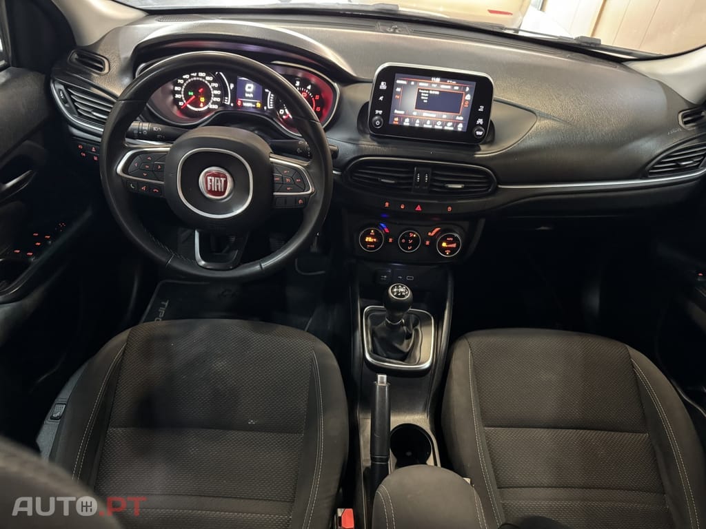 Fiat Tipo 1.3 M-Jet Lounge