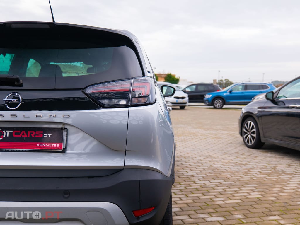 Opel Crossland 1.2 T Design & Tech