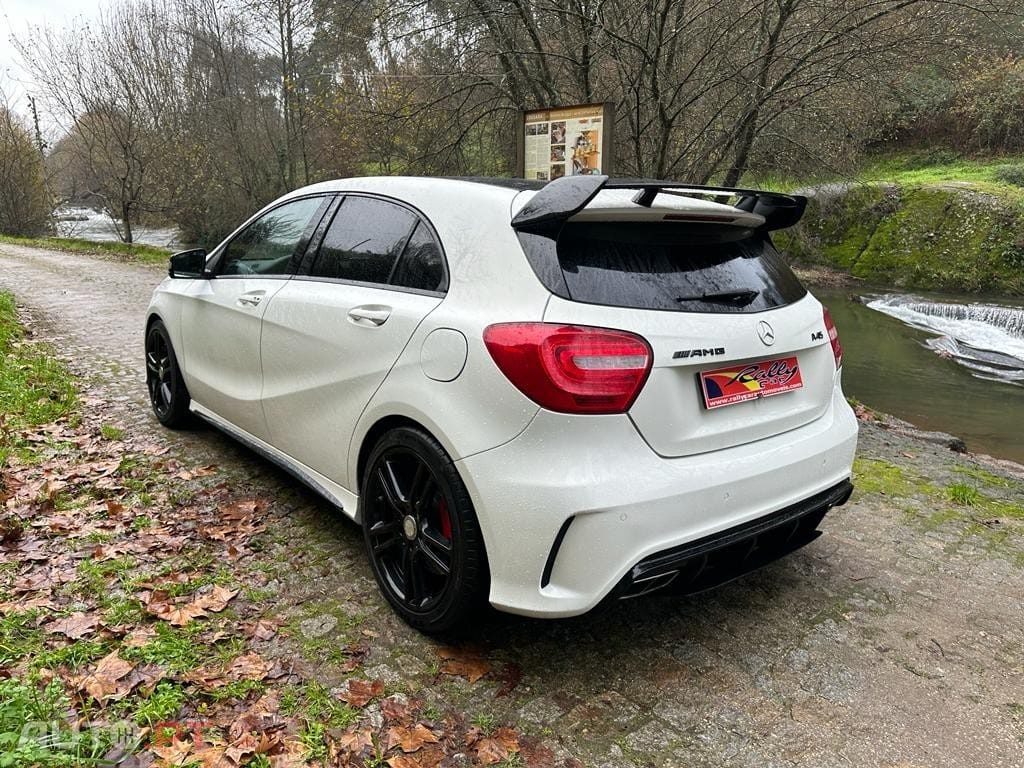 Mercedes-Benz A 45 AMG 4Matic Speedshift 7G-DCT Edition 1