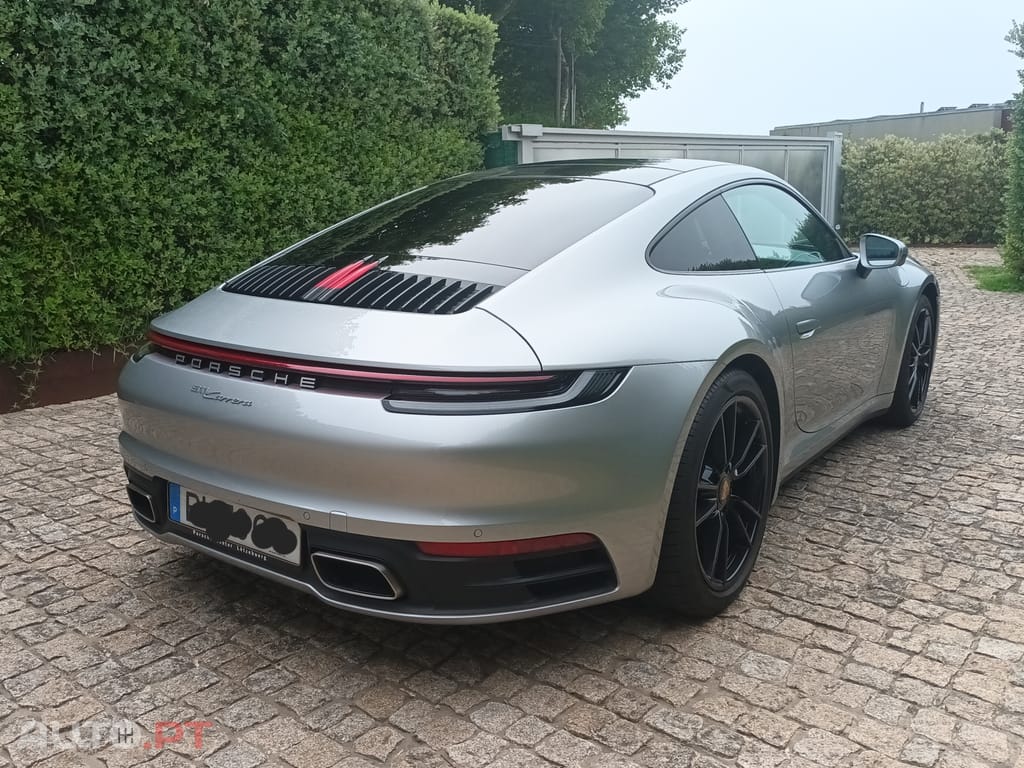Porsche 911 992