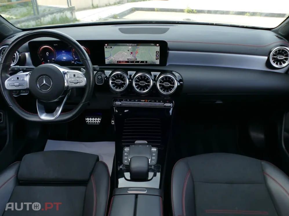 Mercedes-Benz CLA 250 e Shooting Brake AMG Line