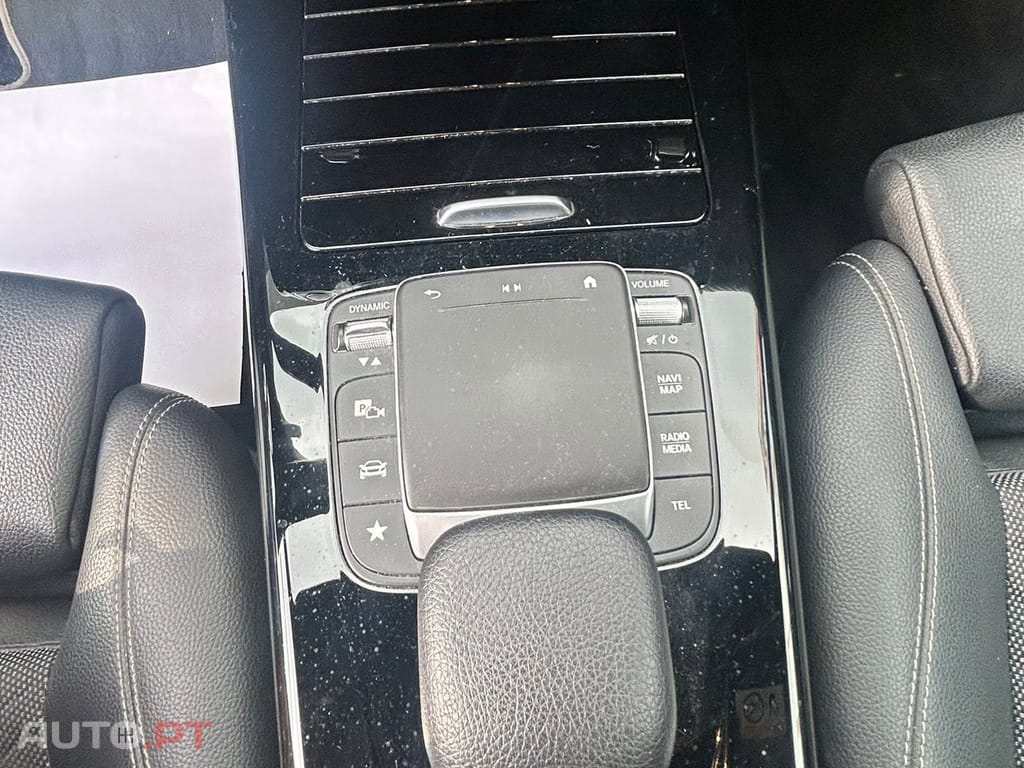 Mercedes-Benz A 250 e Style Plus Hibride Plug-In