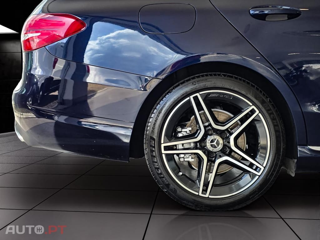 Mercedes-Benz C 350 e 7G-TRONIC AMG Line