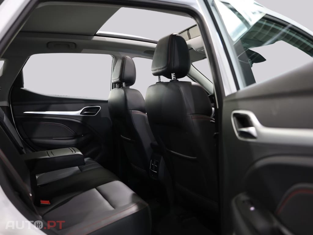 MG ZS EV MAXIMAL LUXURY I.V.A DEDUTIVEL 