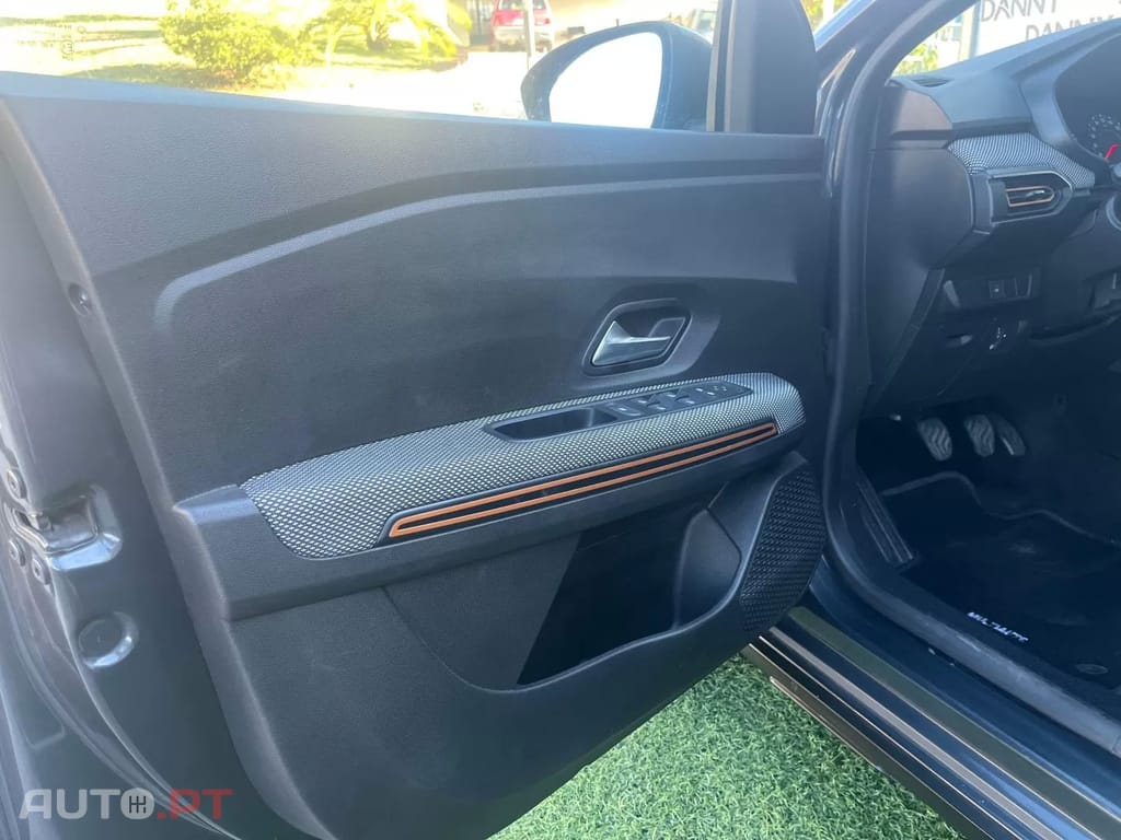 Dacia Sandero 1.0 ECO-G Extreme + Up&Go Bi-Fuel