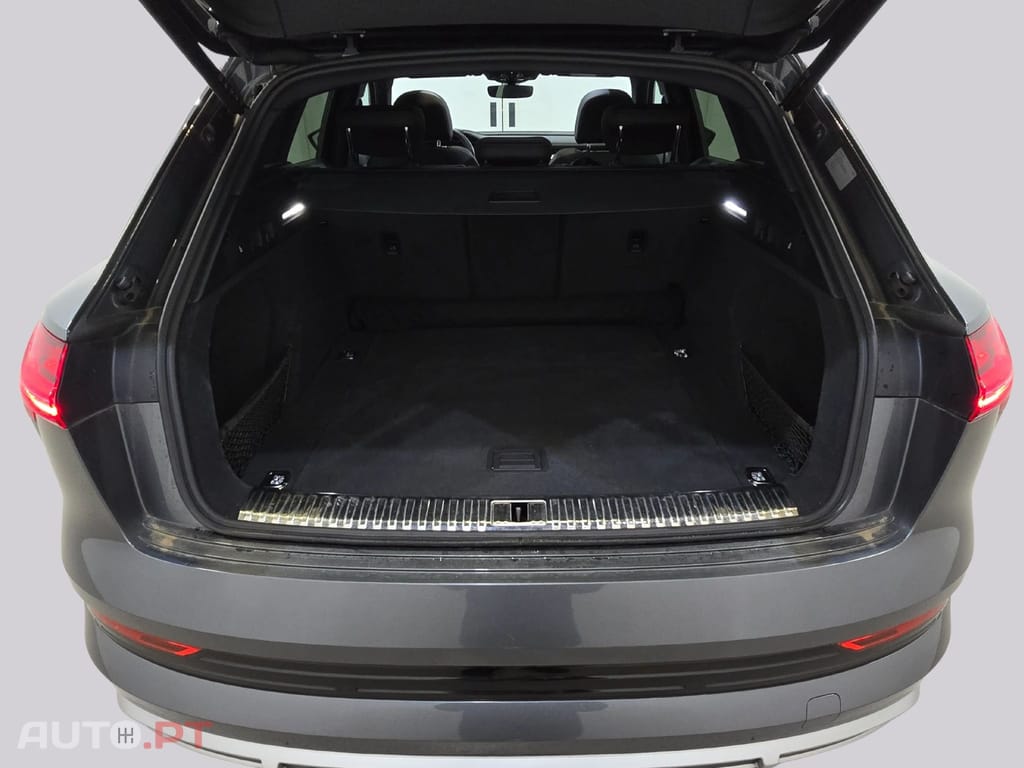 Audi E-Tron 50 Quattro S-Line