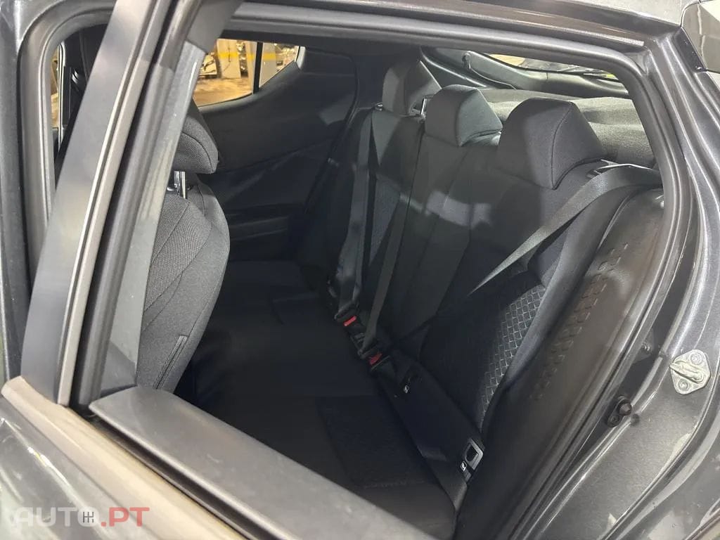 Toyota C-HR 1.8 HSD Comfort