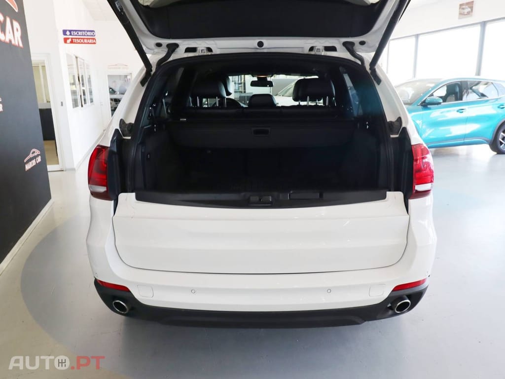 BMW X5 25 d sDrive Comfort 7L