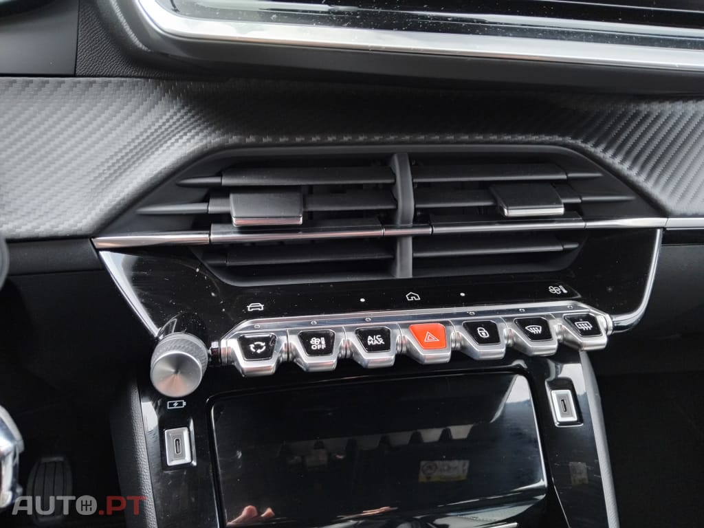 Peugeot 2008 1.2 PureTech Allure Pack