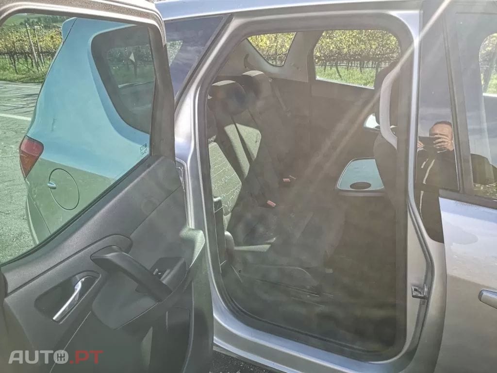 Opel Meriva 1.4 T FlexFluel