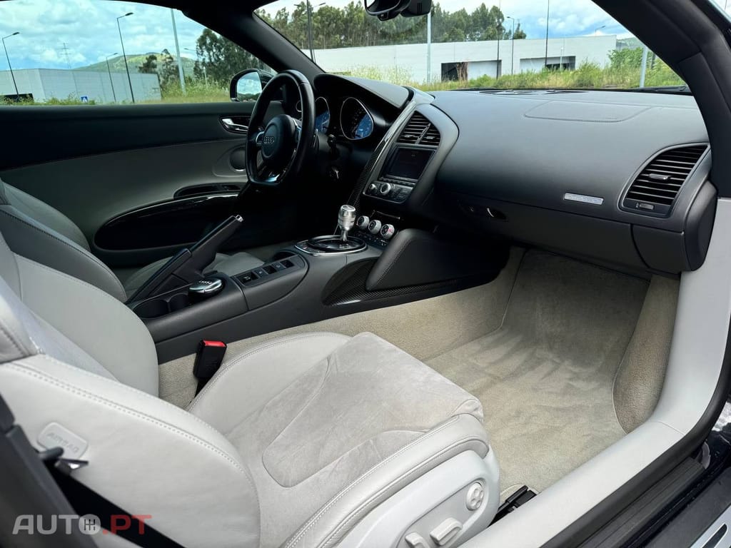 Audi R8 5.2 FSi V10 quattro R tronic