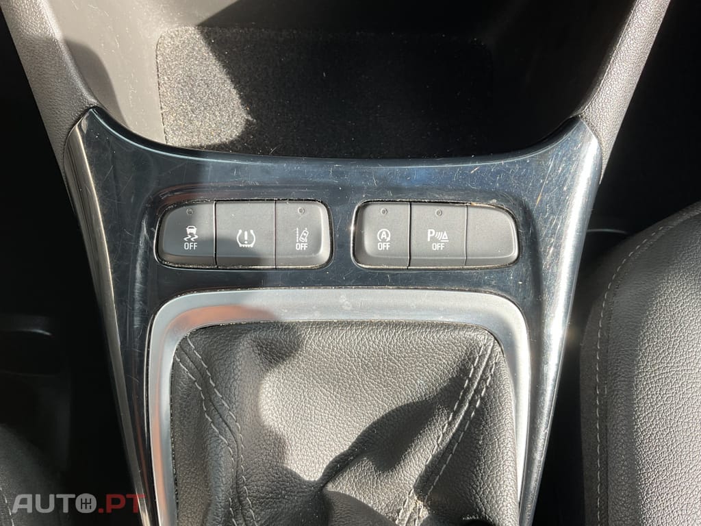 Opel Crossland 1.2 T GS Line