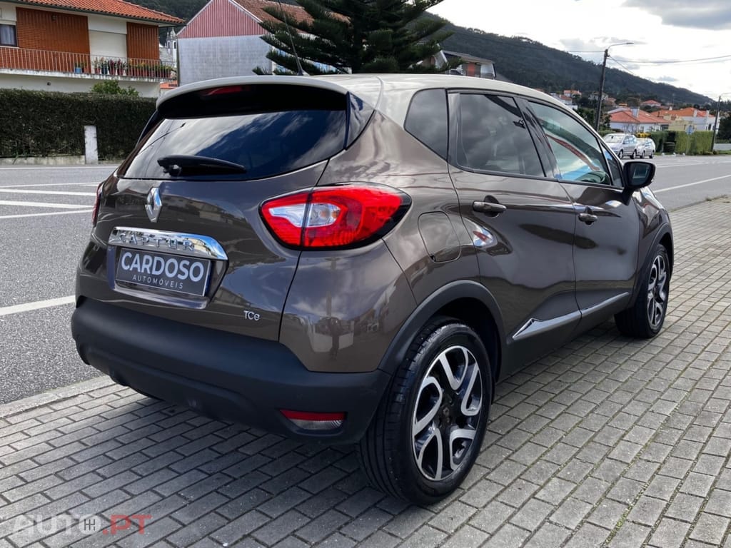 Renault Captur 1.2 TCe Exclusive EDC