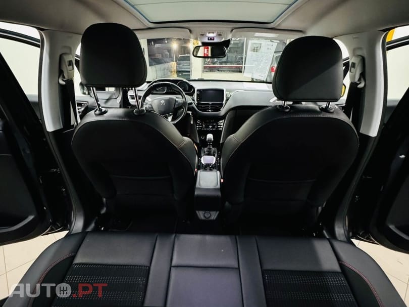 Peugeot 2008 1.2 PureTech GT Line