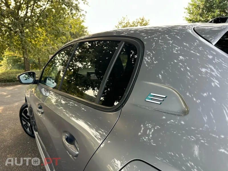 Peugeot E-208 51 kWh Allure