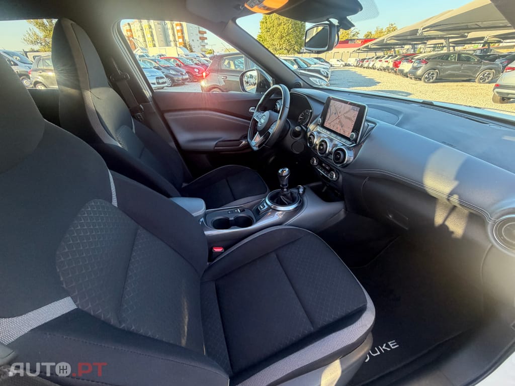 Nissan Juke 1.0 DIG-T N-Design Black
