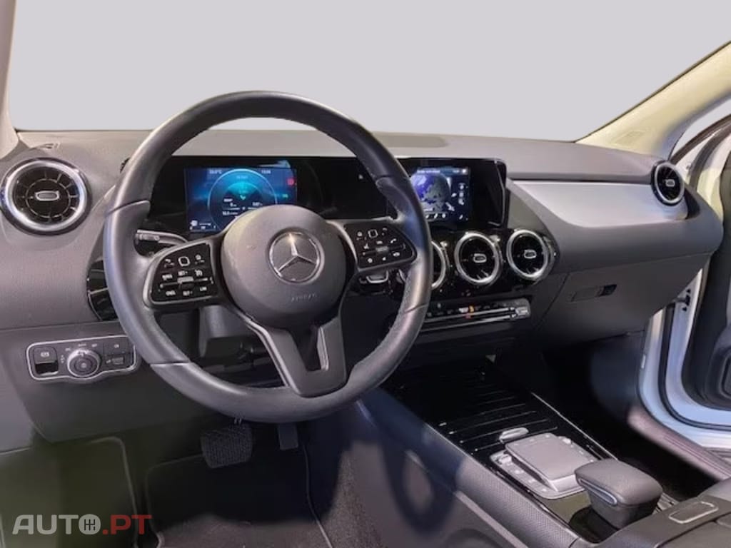 Mercedes-Benz GLA 250 I.V.A DEDUTIVEL e Style
