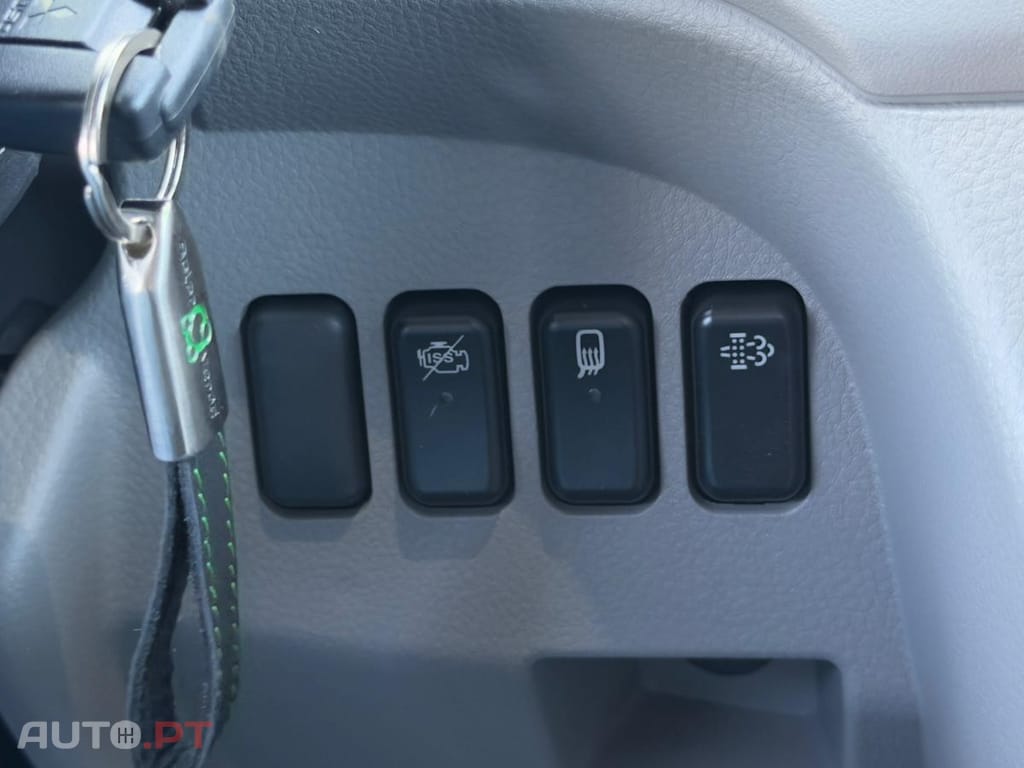 Mitsubishi Canter 3 S 15 TRI-BASCULANTE