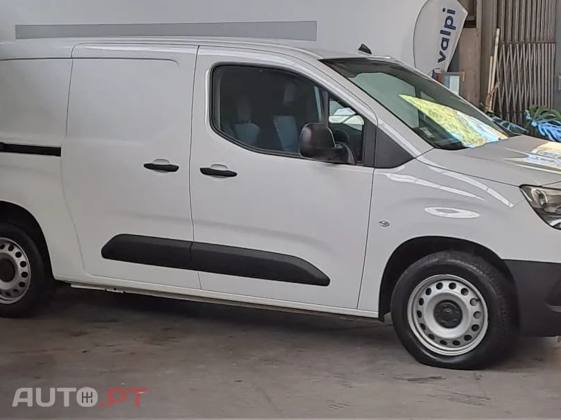 Opel Combo Longo 1.5D 100CV Enjoy