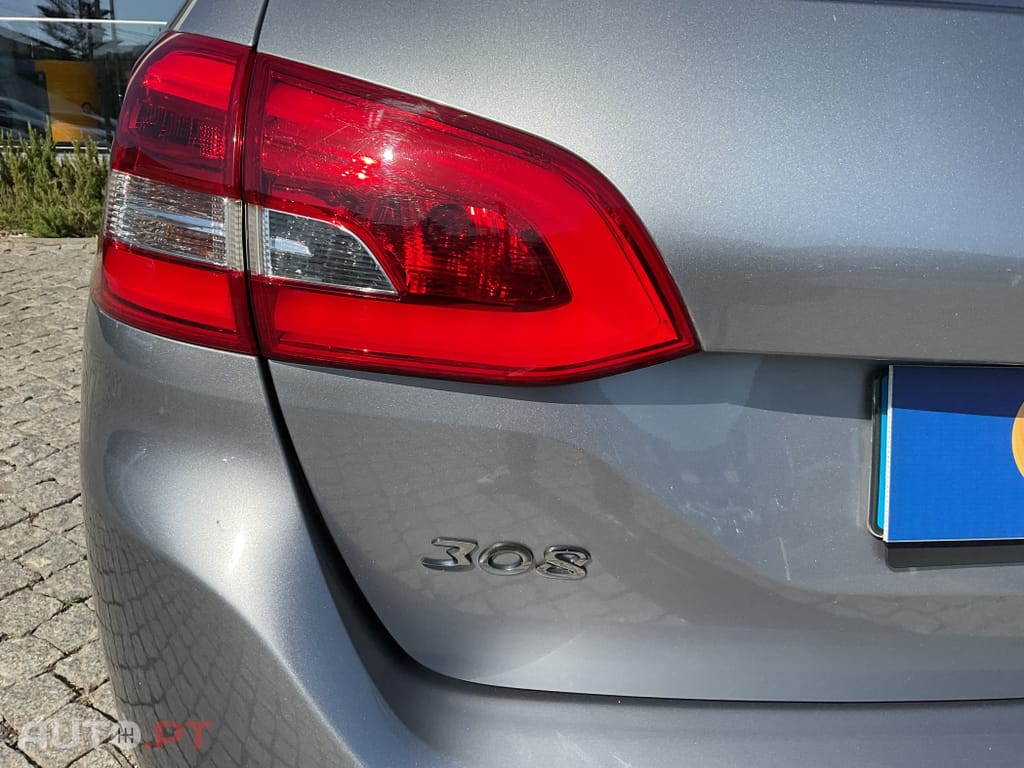 Peugeot 308 1.5 BlueHDi Allure