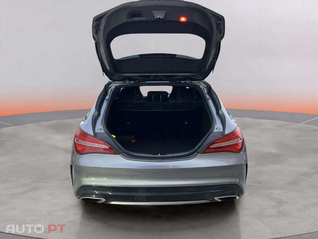 Mercedes-Benz CLA 200 d 7G-DCT Urban