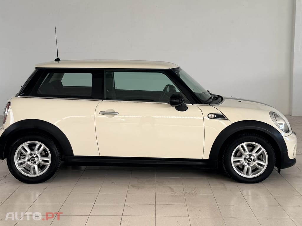 MINI Cooper One 1.6