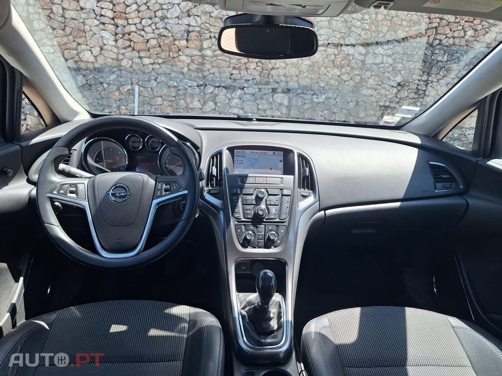 Opel Astra 1.7 CDTi Cosmo