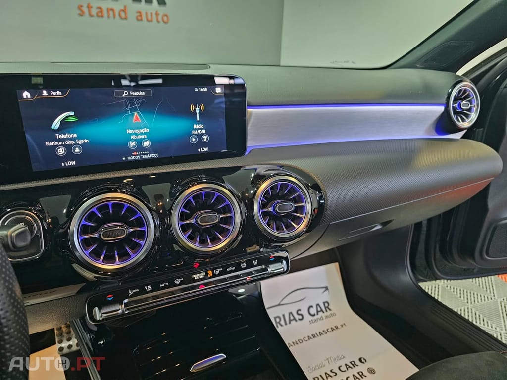 Mercedes-Benz A 250 e AMG Line