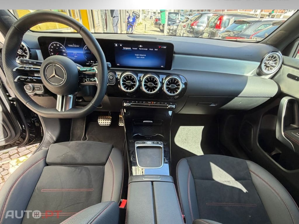 Mercedes-Benz A 250 e