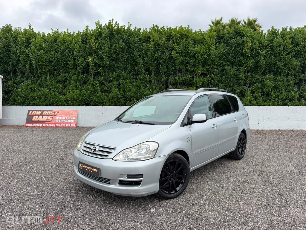 Toyota Avensis Verso 2.0 D-4D