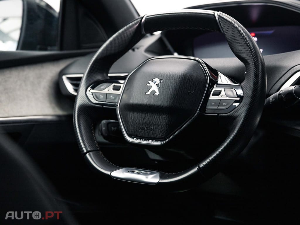 Peugeot 3008 1.5 BlueHDi GT EAT8