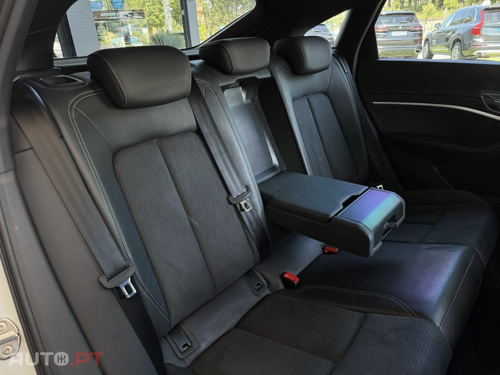 Audi E-Tron 55 quattro S line