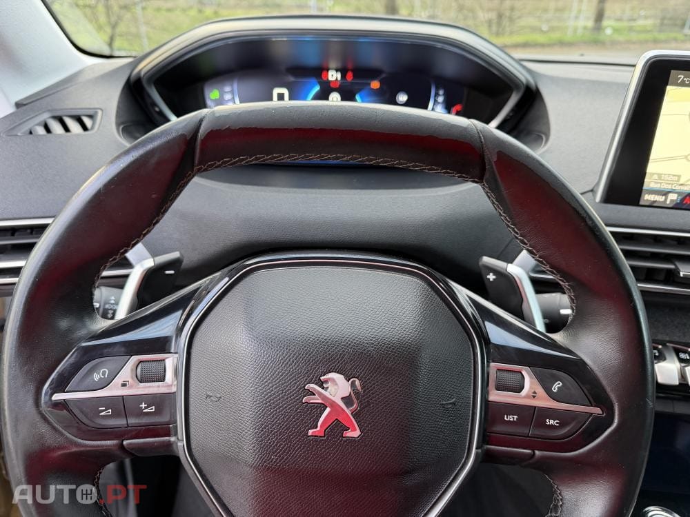 Peugeot 3008 1.6 BlueHDi Allure Grip Control EAT6