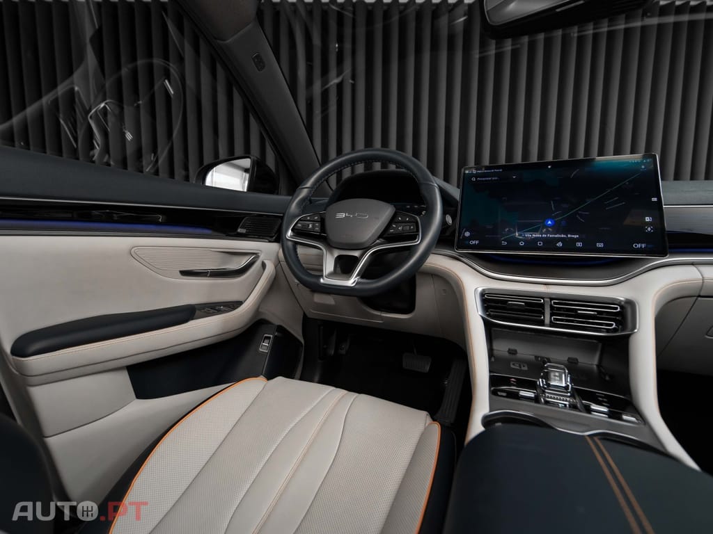 BYD Seal U 87 kWh Design