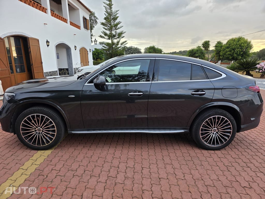 Mercedes-Benz GLC 300 de Coupé 4MATIC AMG