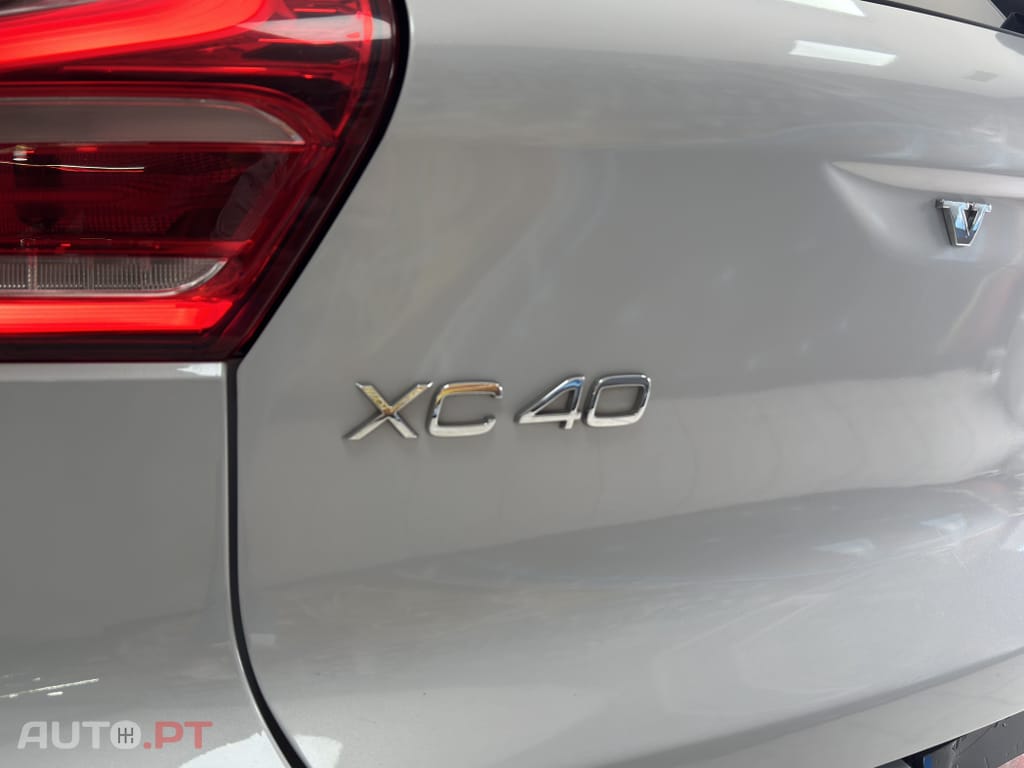 Volvo XC40 1.5 T5 PHEV Inscription Expression