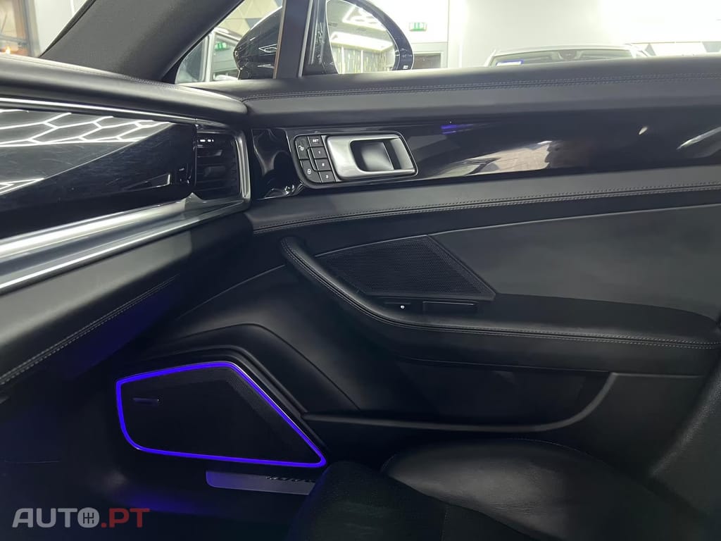 Porsche Panamera 3.0 V6 Turbo